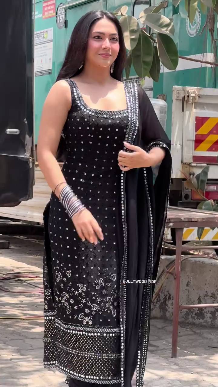 Reem's Regal Black Suit Set