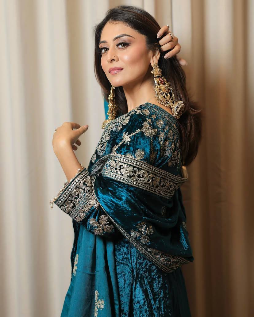 Perfect For Making A Statement At Festive Occasions Suit Set