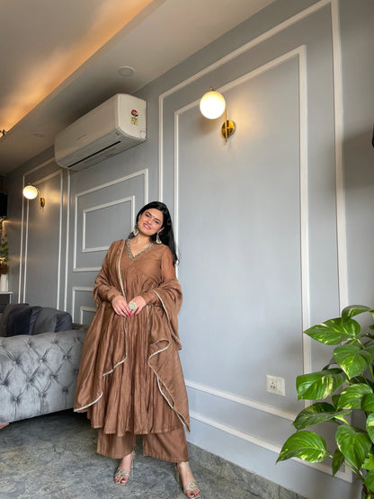 Riwaayat Gold Brown Anarkali Set