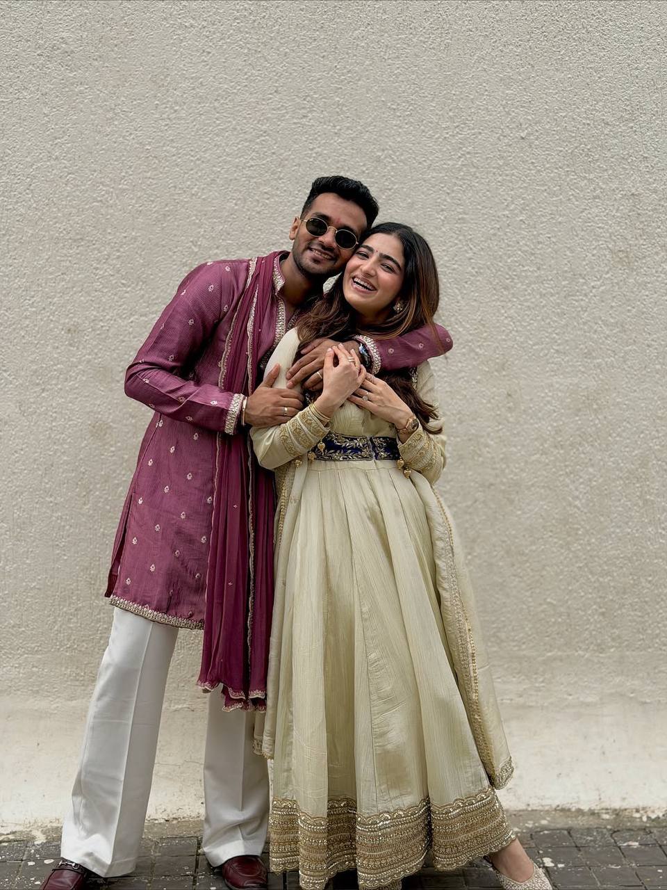 Heer Ivory & Gold Ethnic Royal Anarkali Set