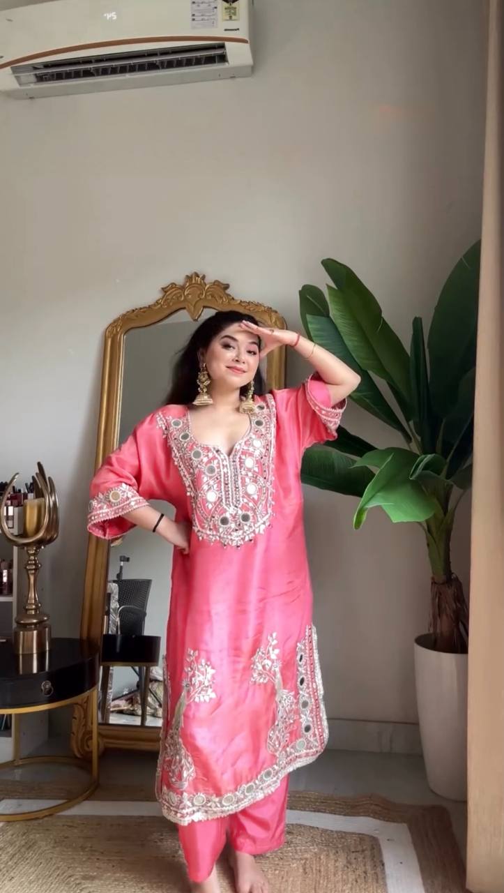 Pink Thread Work Kurta Set