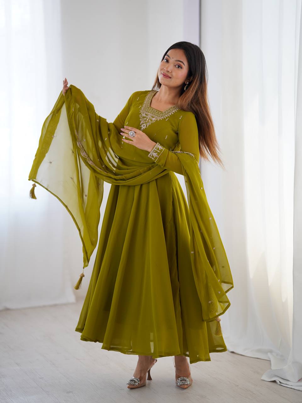 Misha Graceful & Colourfull Comfort And Stylish Anarkali